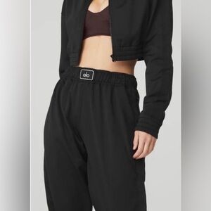 Alo Black Prizewinner Pant - size small